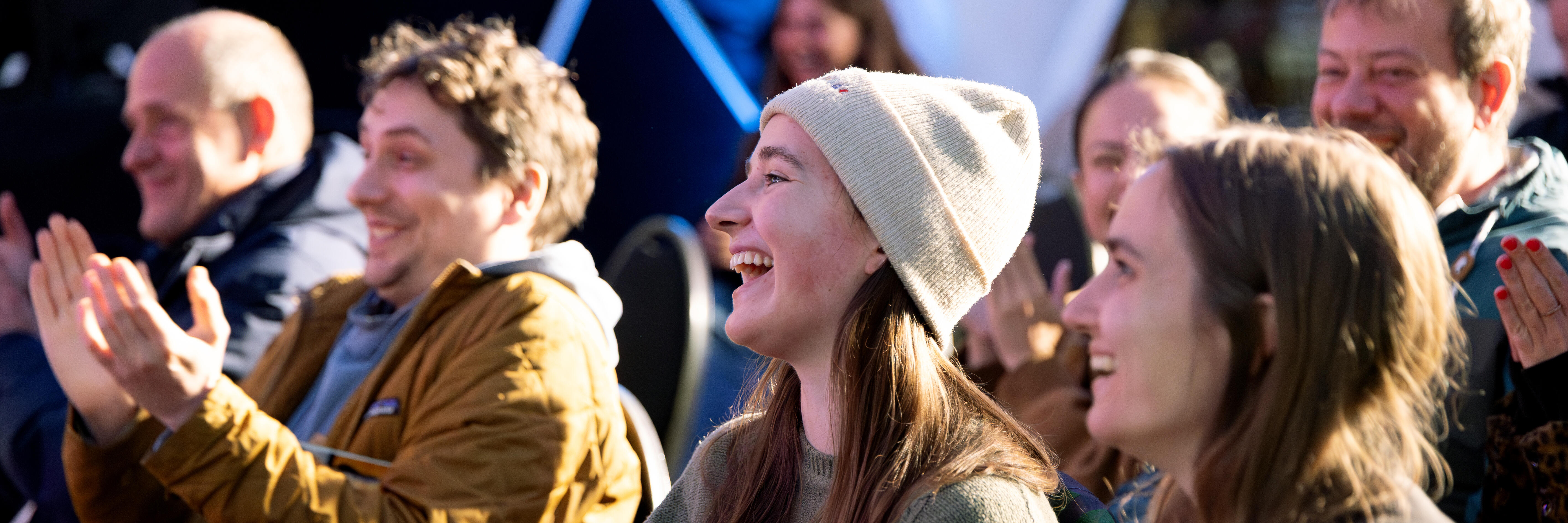 Publikum auf dem Münsterplatz